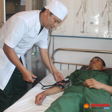 Anh Duyên chuyên cần, sáng tạo