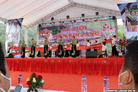 Then Kin Pang (từ 10/3 âm lịch)