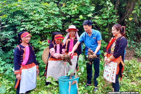 Đảng bộ xã Ma Li Pho lãnh đạo nhân dân phát triển kinh tế